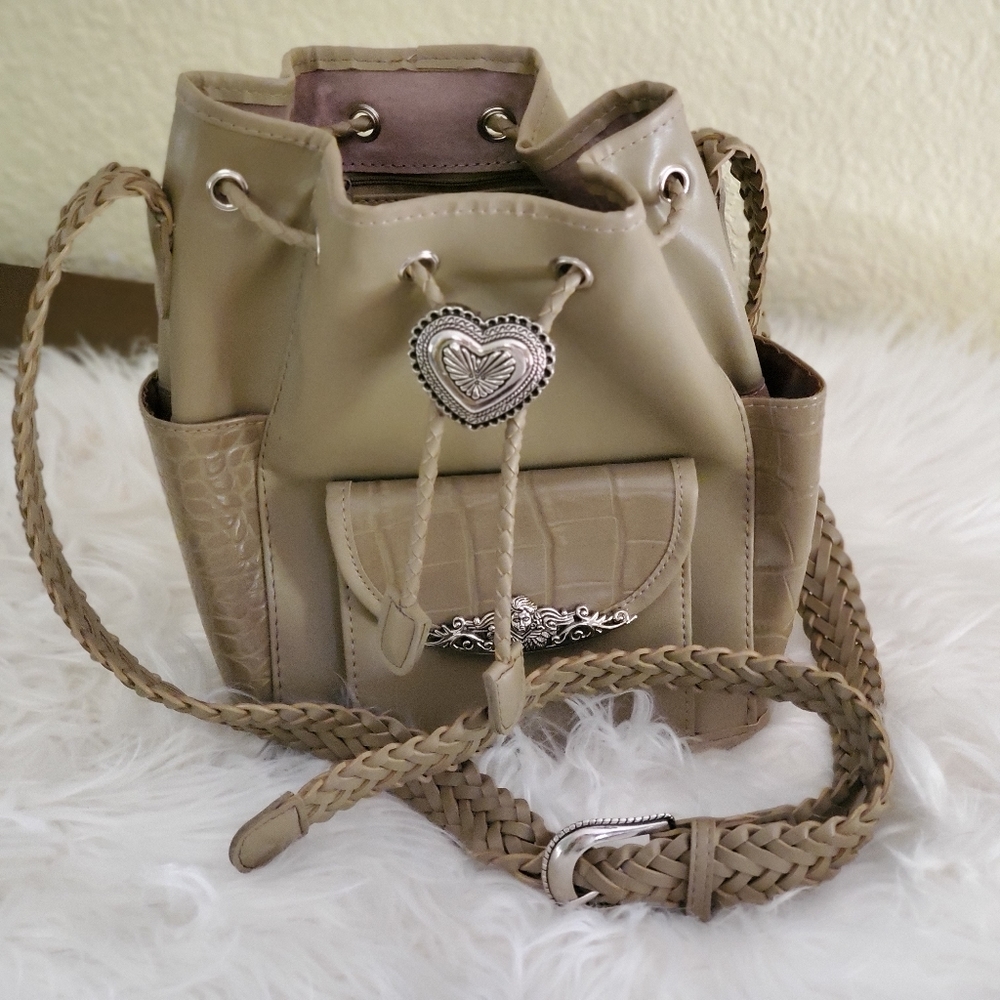 Leayher Drawstring Purse - Picture 3 of 3